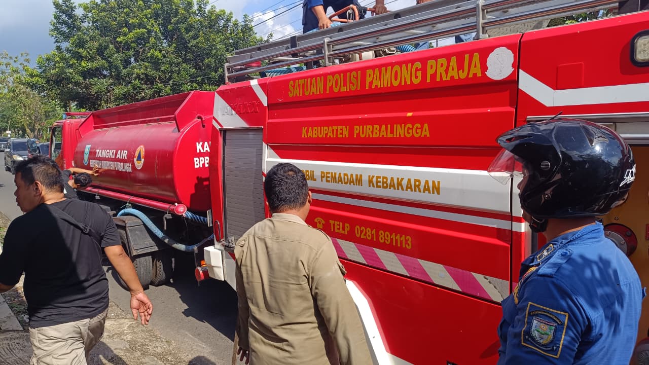 Pada Hari/Tgl: Senin,25 Mei 2026 telah terjadi kebakaran rumah A.n Rokhiman di Desa Gemuruh RT 003 RW 006 Kec.Padamara Kab.Purbalingga
